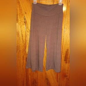 ⭐Mossimo supply co. (Utility style) capri's⭐(bundle (2) listings with a ⭐ for$15